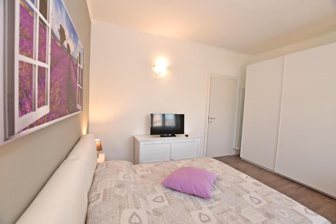 Le Petit Bonheur Apartment *